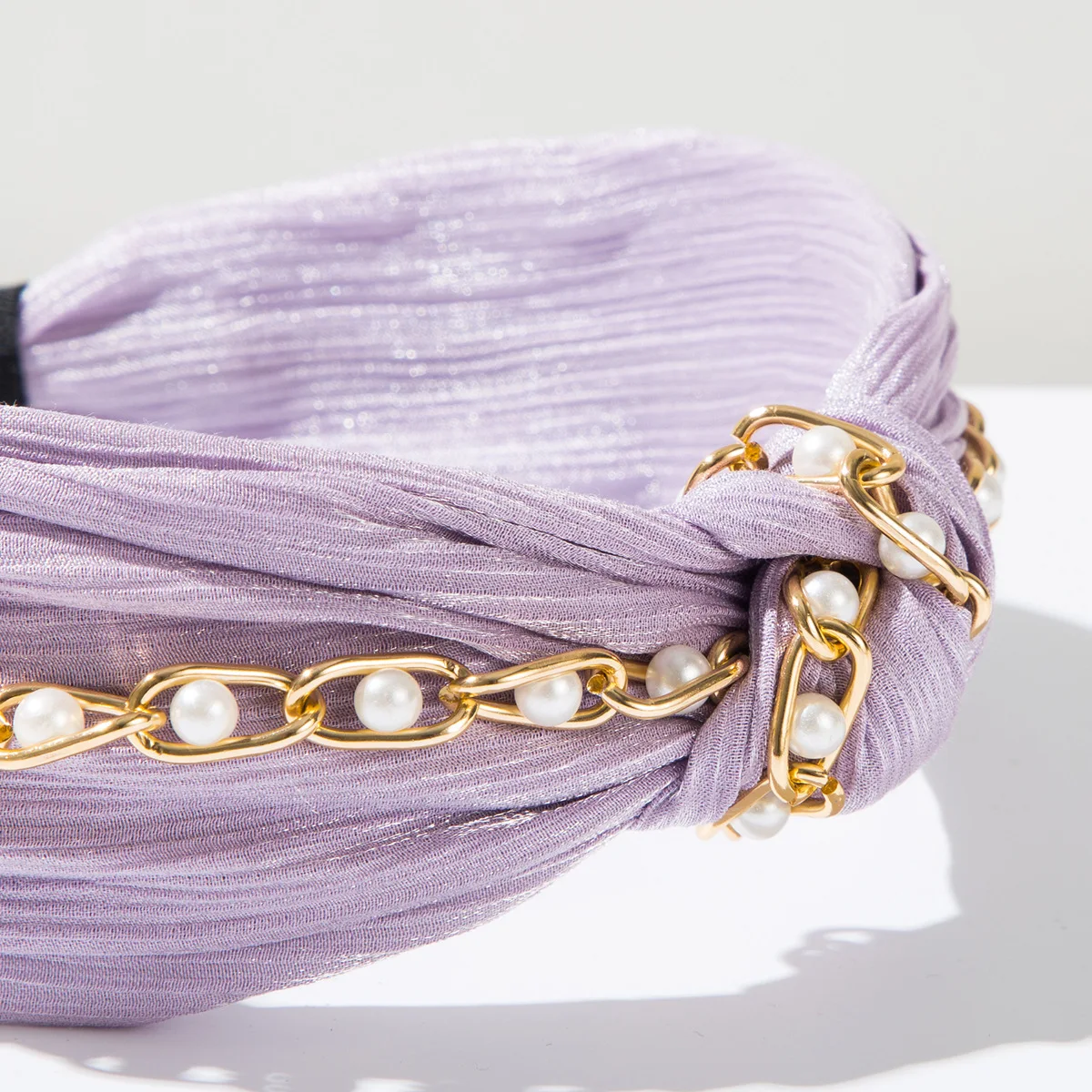 Wholesale Trendy Ladies Elegant And Luxurious Pearl Metal Chain With Wide Edge Decoration Hair Band Silk Headband