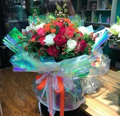 
Wholesale flowers bouquet packaging paper rainbow Iridescent cellophane Flower wrapping paper 