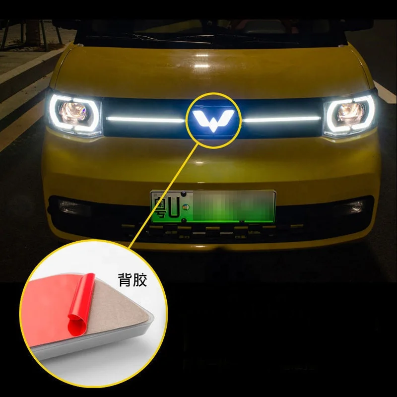 Design Red White Green Dynamic Car Grill LED Emblem Logo Light