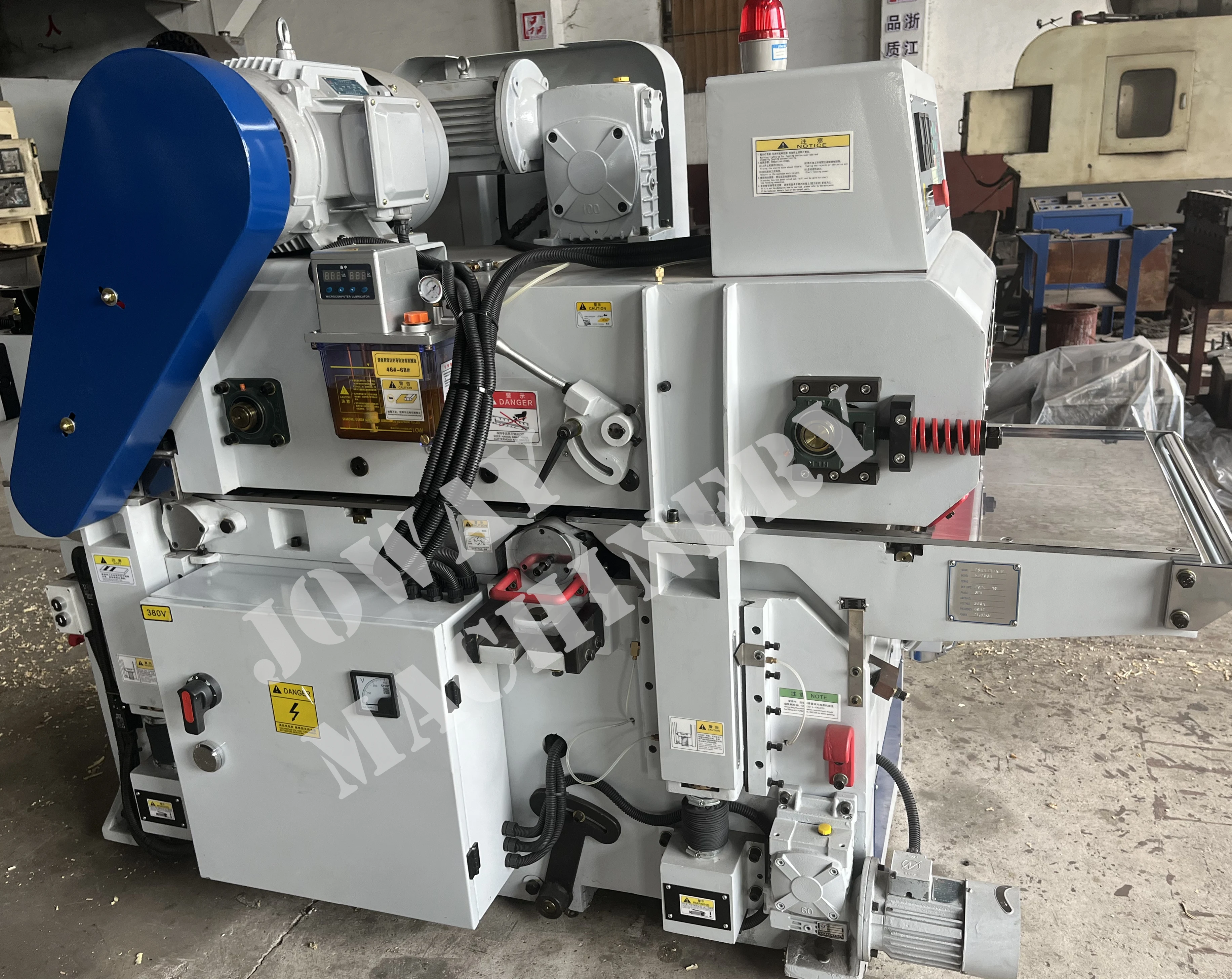 China Heavy Duty Double Sided 610 mm/24 Inch Woodworking Thickness Planer Industrial