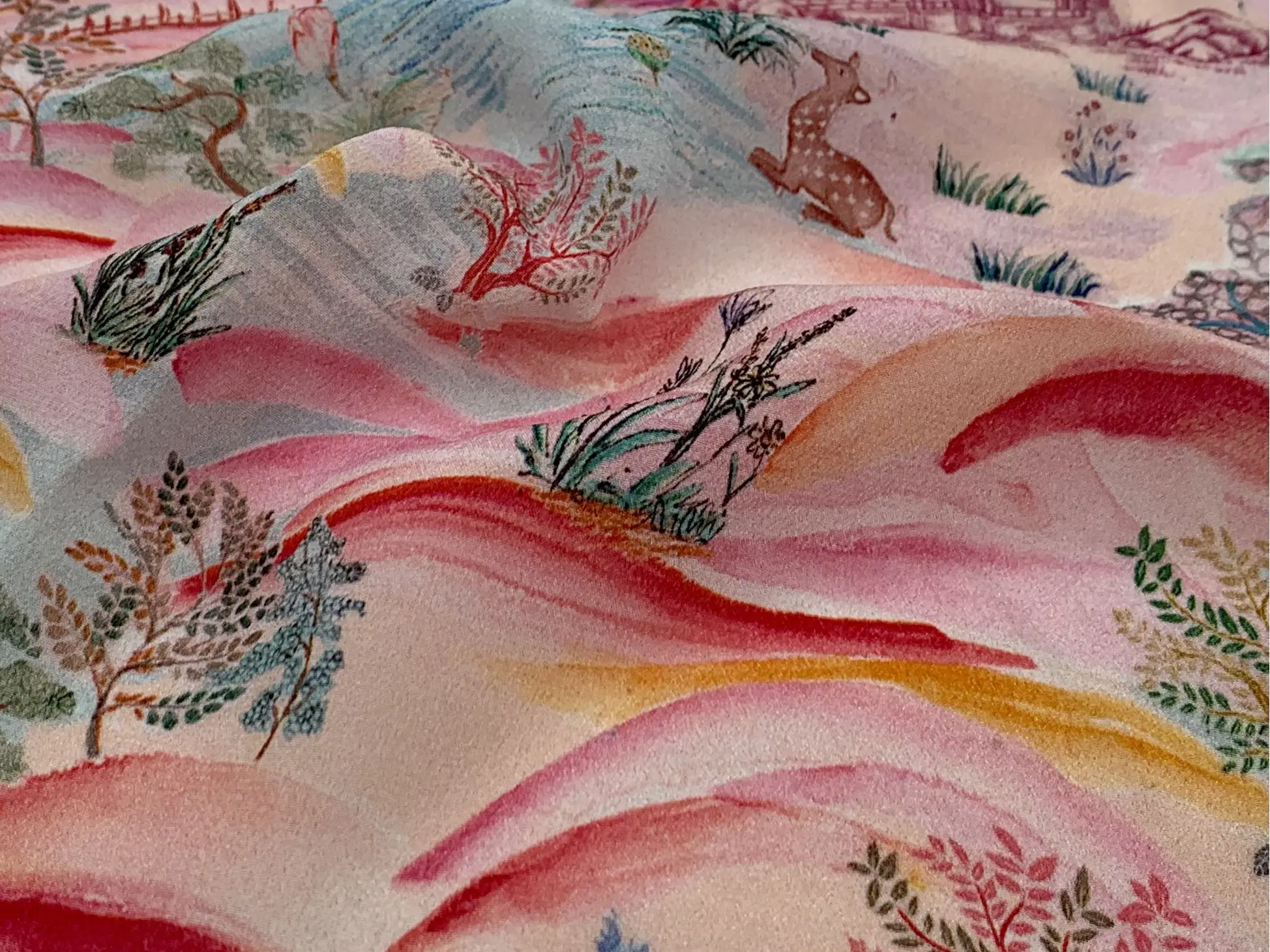 Silk Crepe De Chine 100% Mulberry Silk 12mm 140cm Printed Fabric Custom for Women Stylish