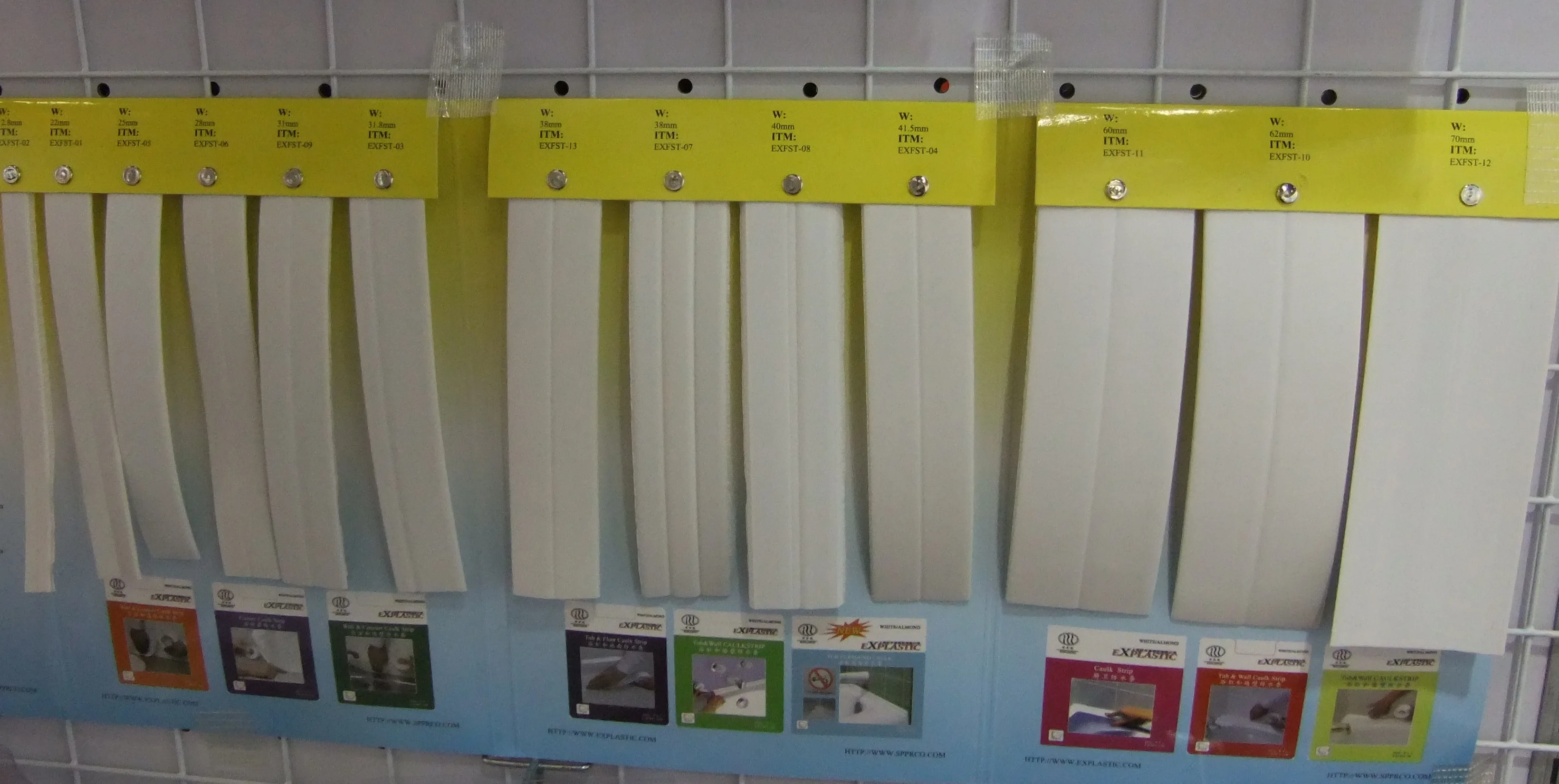 self adhesive Bathtub and Wall waterproof seal strip 31mmx3.2m