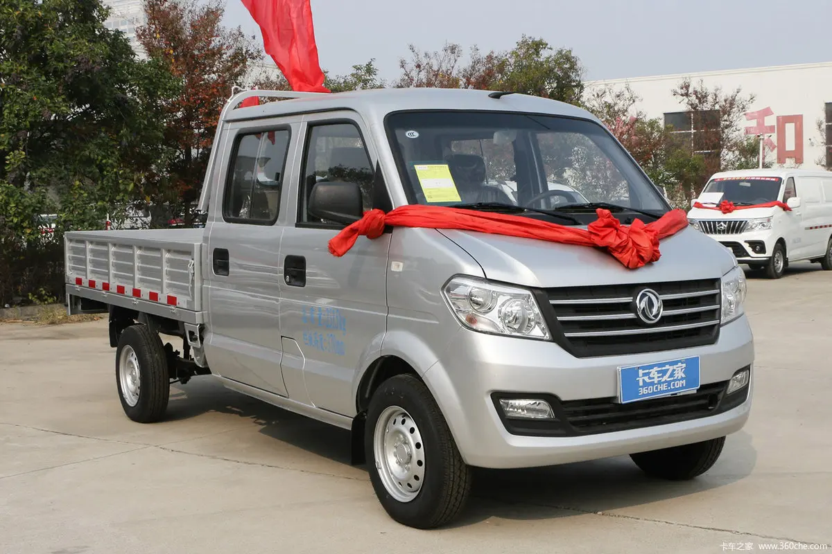 DONGFENG  C32S 4X2 122hp Van Truck 5Ton Light Trucks for sale
