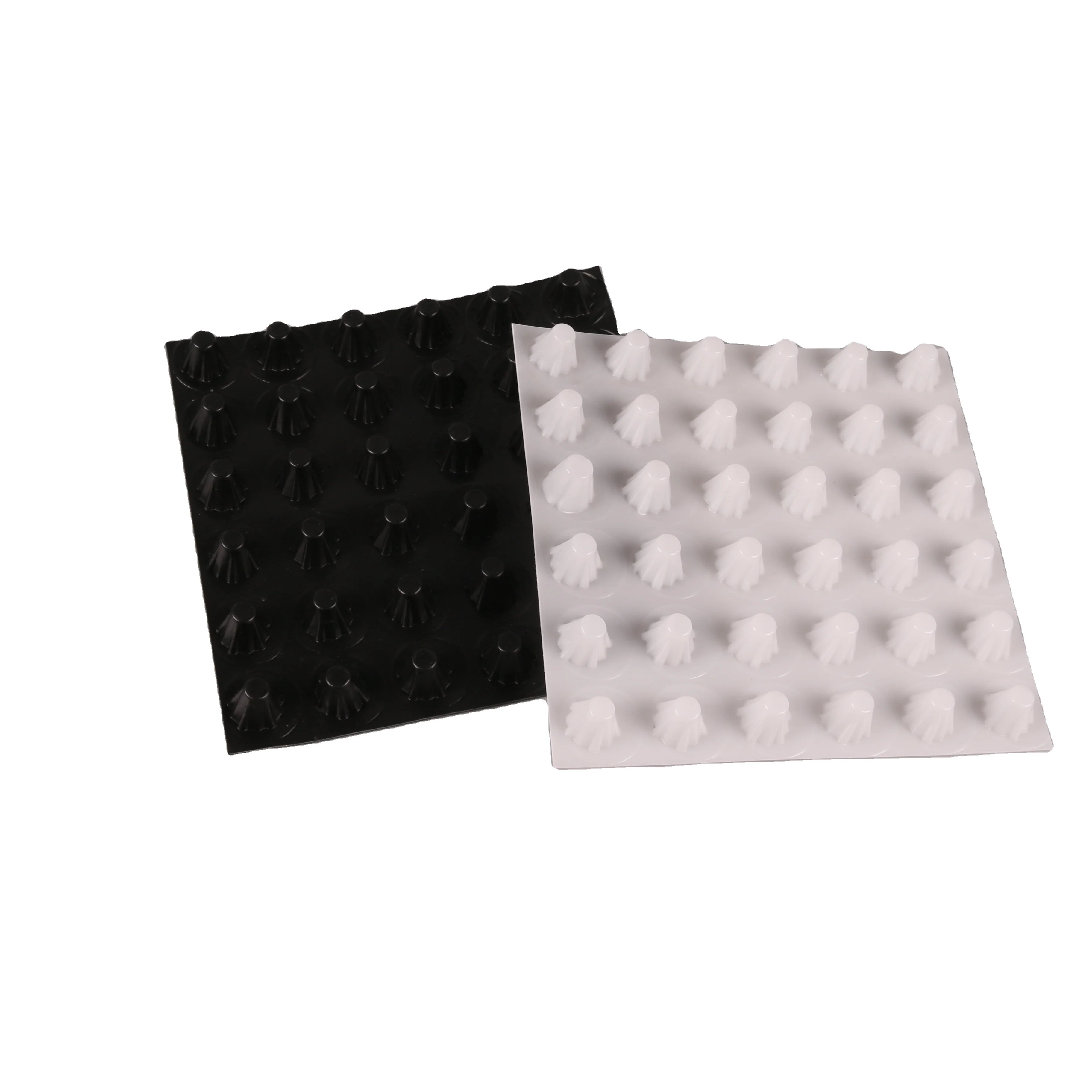 Водоотталкивающий дренажный лист для трассы Гольф-трассы высотой 20 мм 25