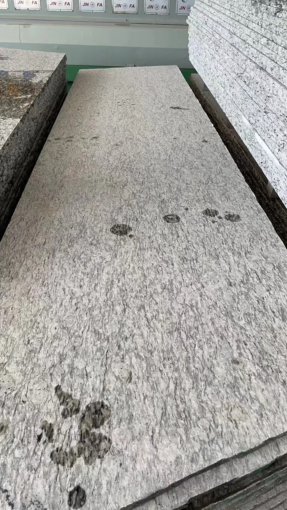 Chinese G4418 flamed face setp stone sea wave white granite tiels for paving