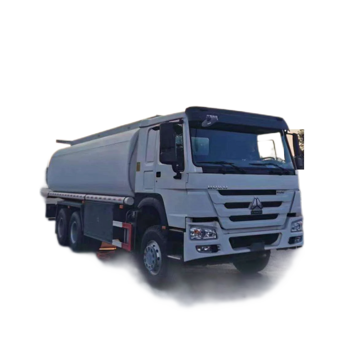 SINOTRUK HOWO 6x4 fuel oil tanker trucks for Diesel Oil Transportation