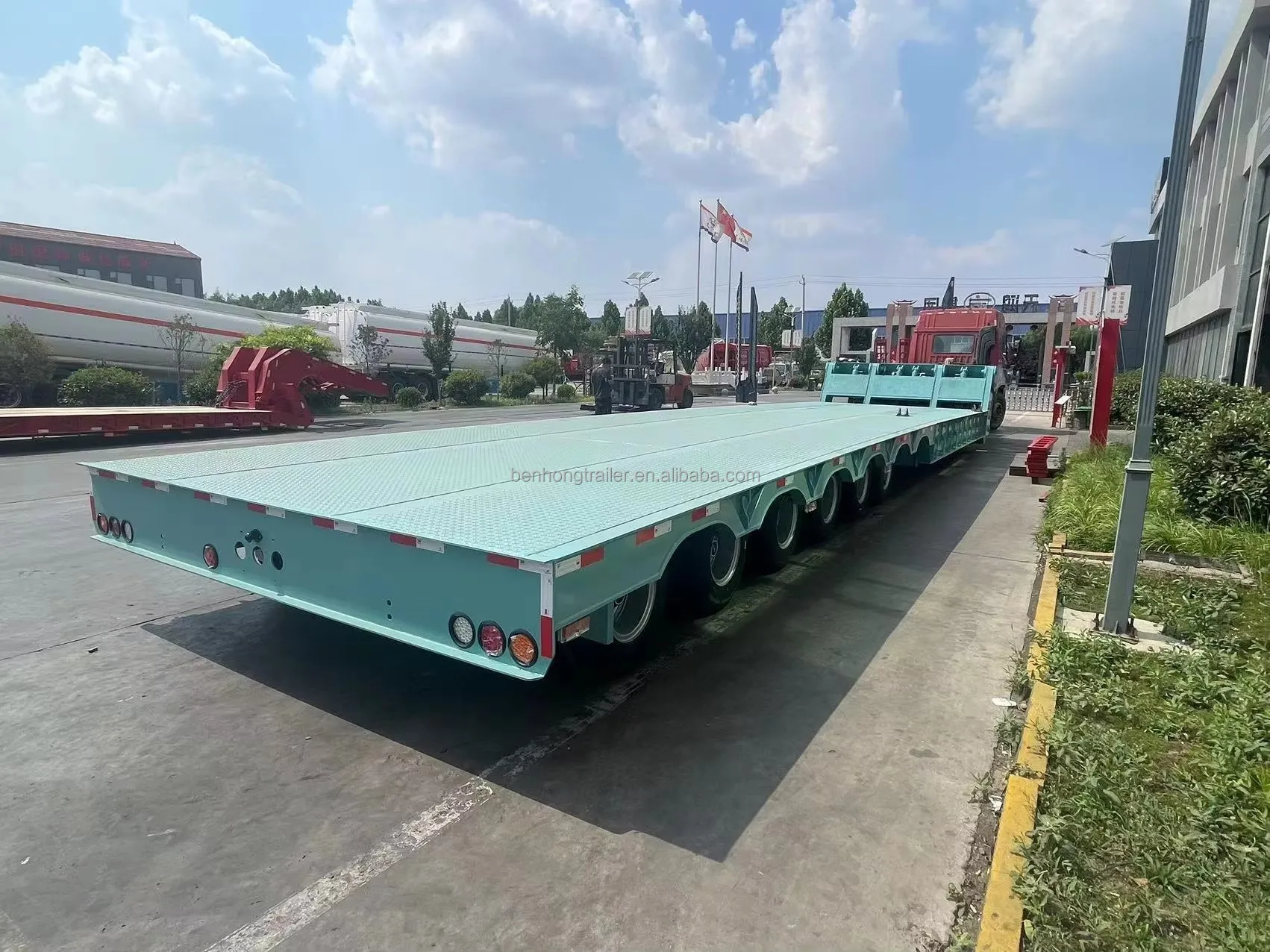 Detachable Semi Hydraulic Gooseneck Low Loader Trailer For Heavy Equipment Transport