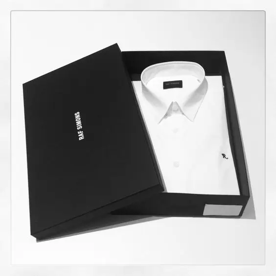 
Luxury Custom Paper T shirt Clothing Packaging Box 