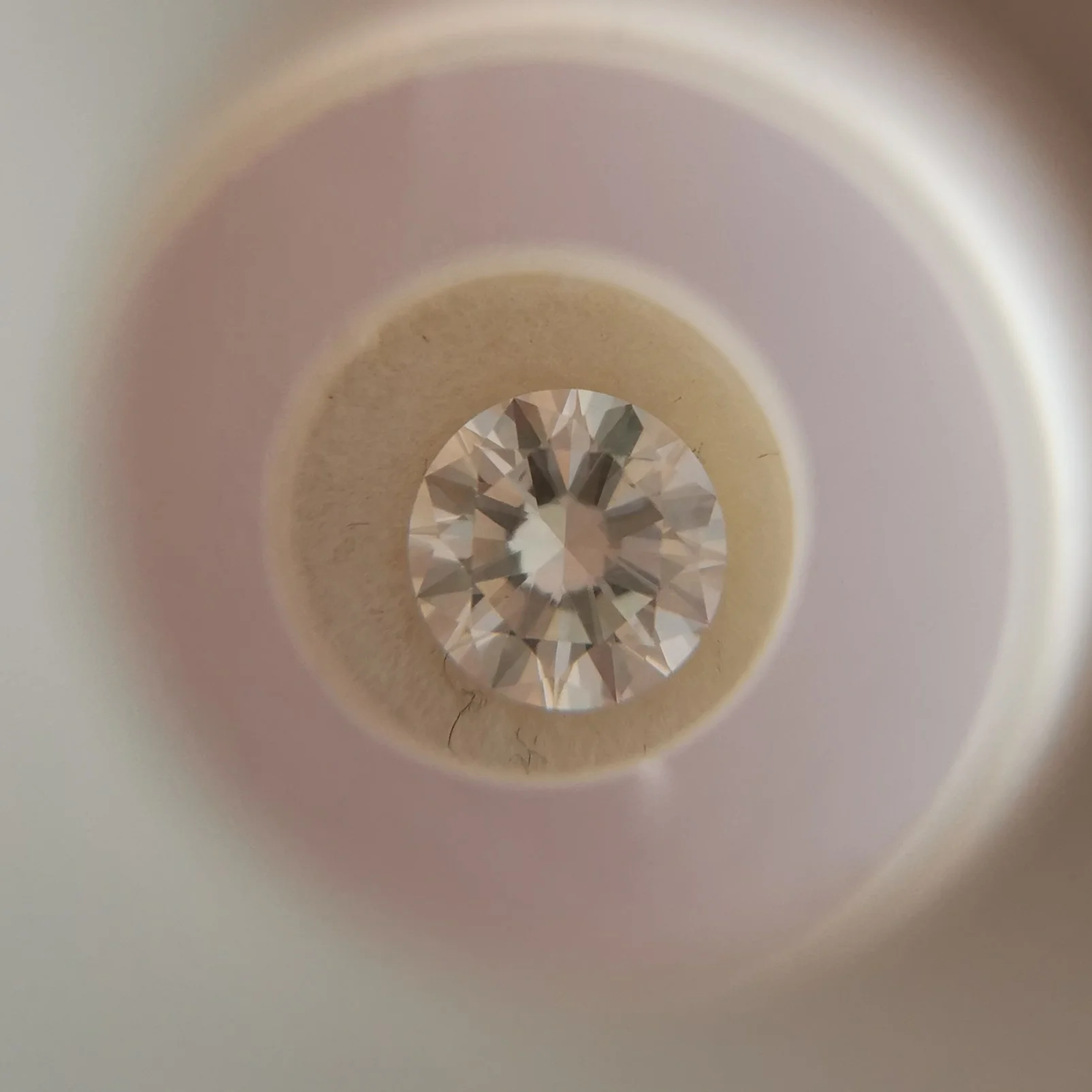 Round 0.9ct Lab Grown Diamond IGI White D VVS1 Diamond