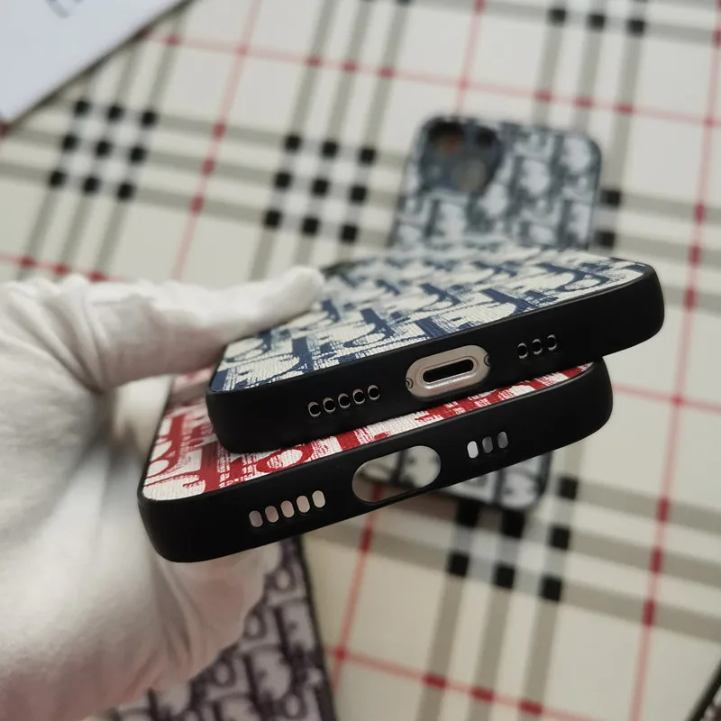 Soft Shell Cell Phone Fall Protection Cover Letter D Pattern Mobile Phone Case with Carbon Fiber Pattern for iPhone