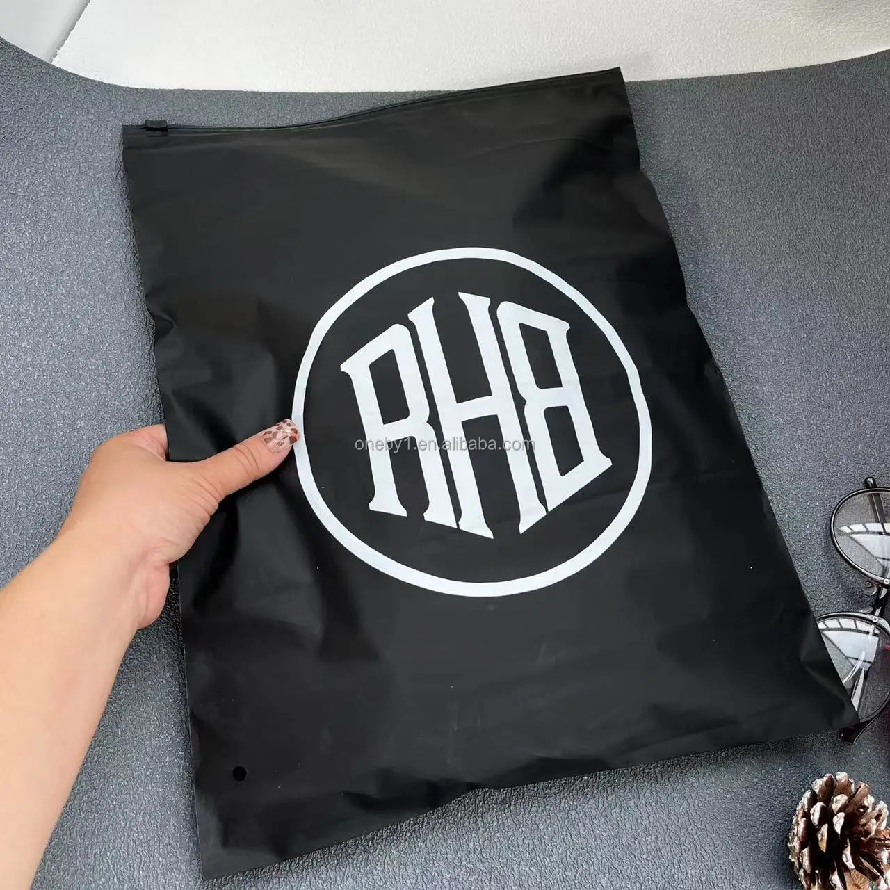 packaging and printing custom logocustom plastic T Shirt bags Clothes Frosted Biodegradable Zip Lock Self Sealing Bag