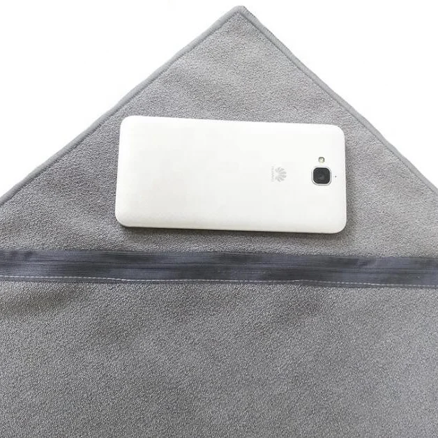 Wholesale print microfiber skid less yoga towel and silicone dot yoga mat towel