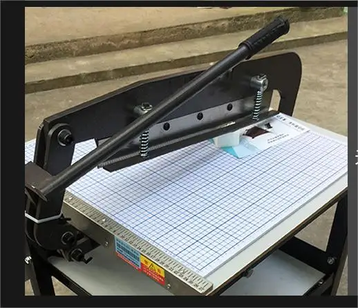 Precision 300mm  ,400mm , 600mm Fabric Zig-zag Sample Cutting Table Machine Textile Cutter Roll Cloth Fabric Cutting Machine