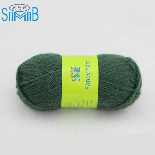 
suzhou huicai wholesale crochet lana for hand knitting 3 ply 100% wool yarn for knitting sweater 