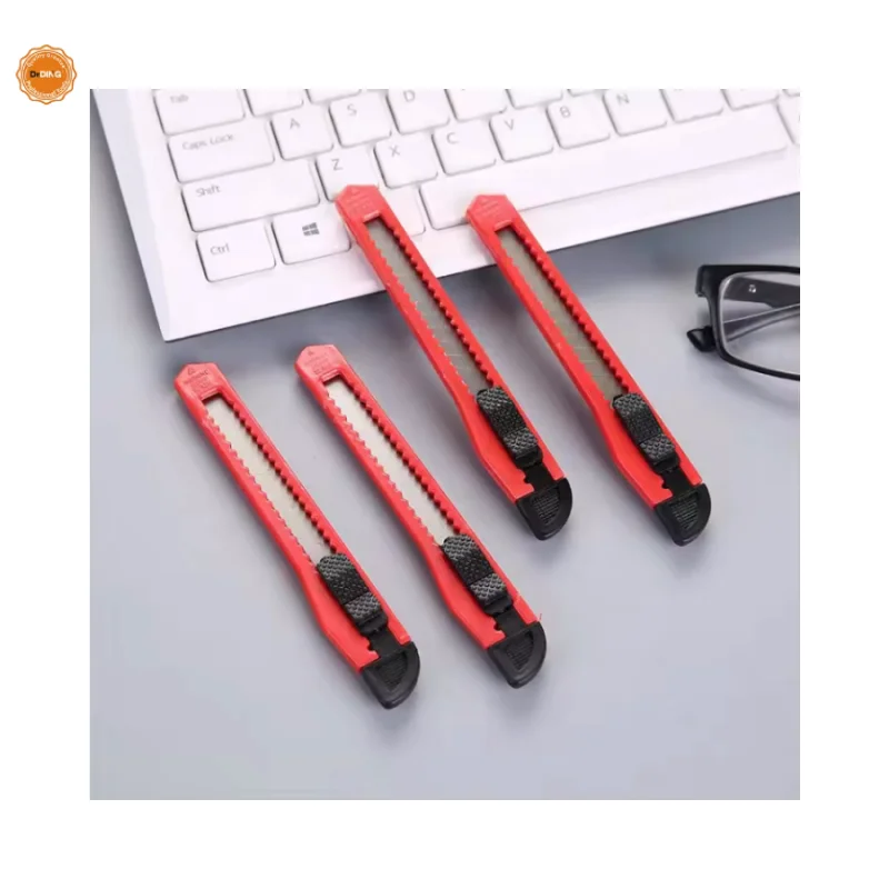 Hot selling portable snap on blade Hobby Sliding 9mm knife box precision film cutting knife