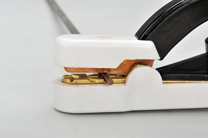 Wholesale Industry Non-slip Handle Clamp Tool Welding Electrode Holder