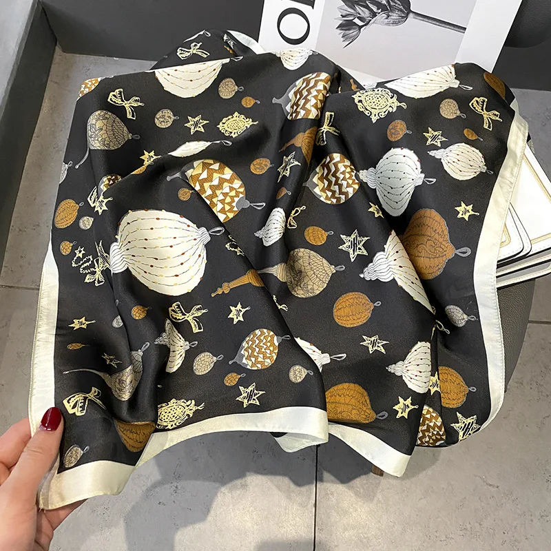 High Quality Printed Soft Handkerchiefs tie bag Twill 70*70 square thin light silk Scarf