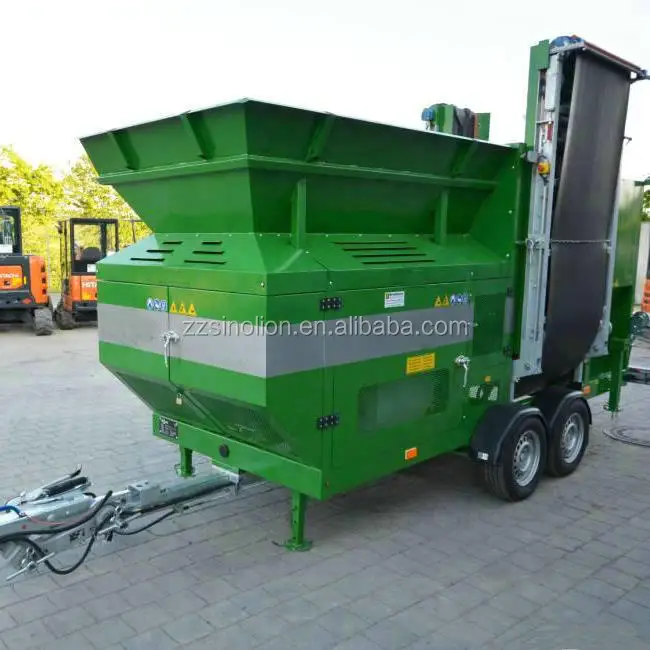 Mobile compost screener machine with brushes