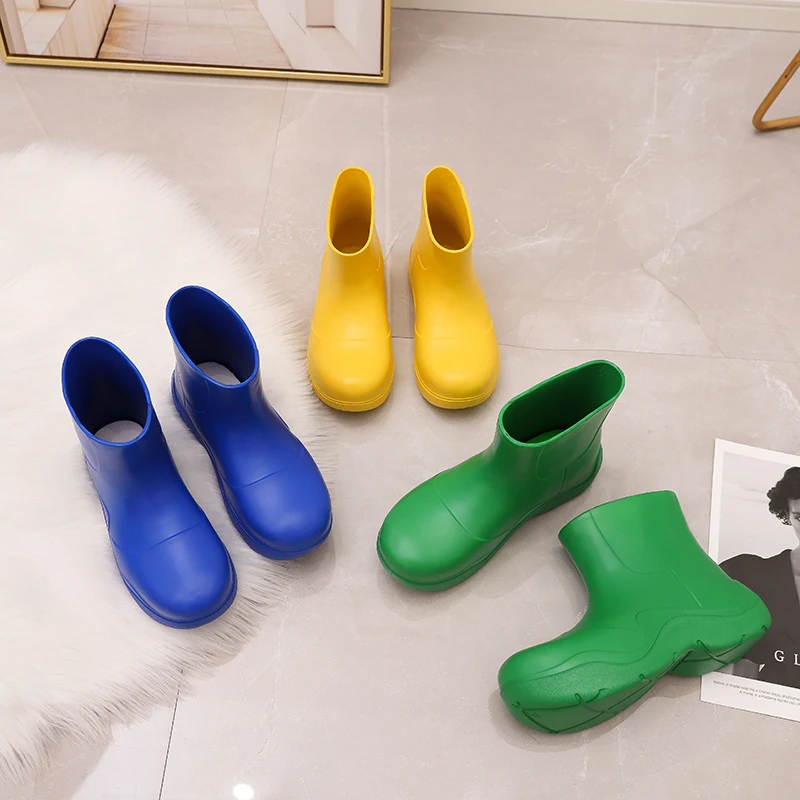 Wholesale waterproof rubber rain boots women  fashion adult ladies character eva rain boot ankle kid rain boot