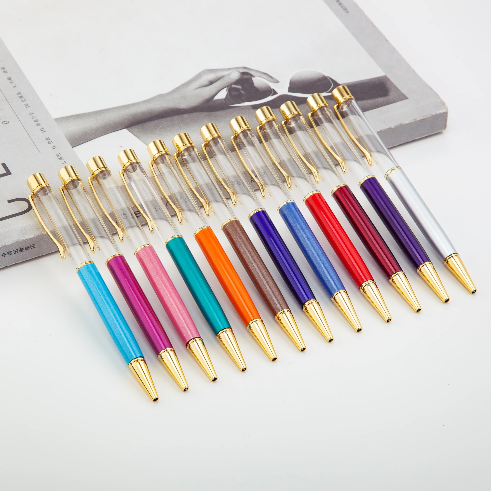 2019 Hot Sales Empty Tube Ballpoint Pen YiWu Gold DIY Filling Glitter Floating Ball Pens with Rhinestone