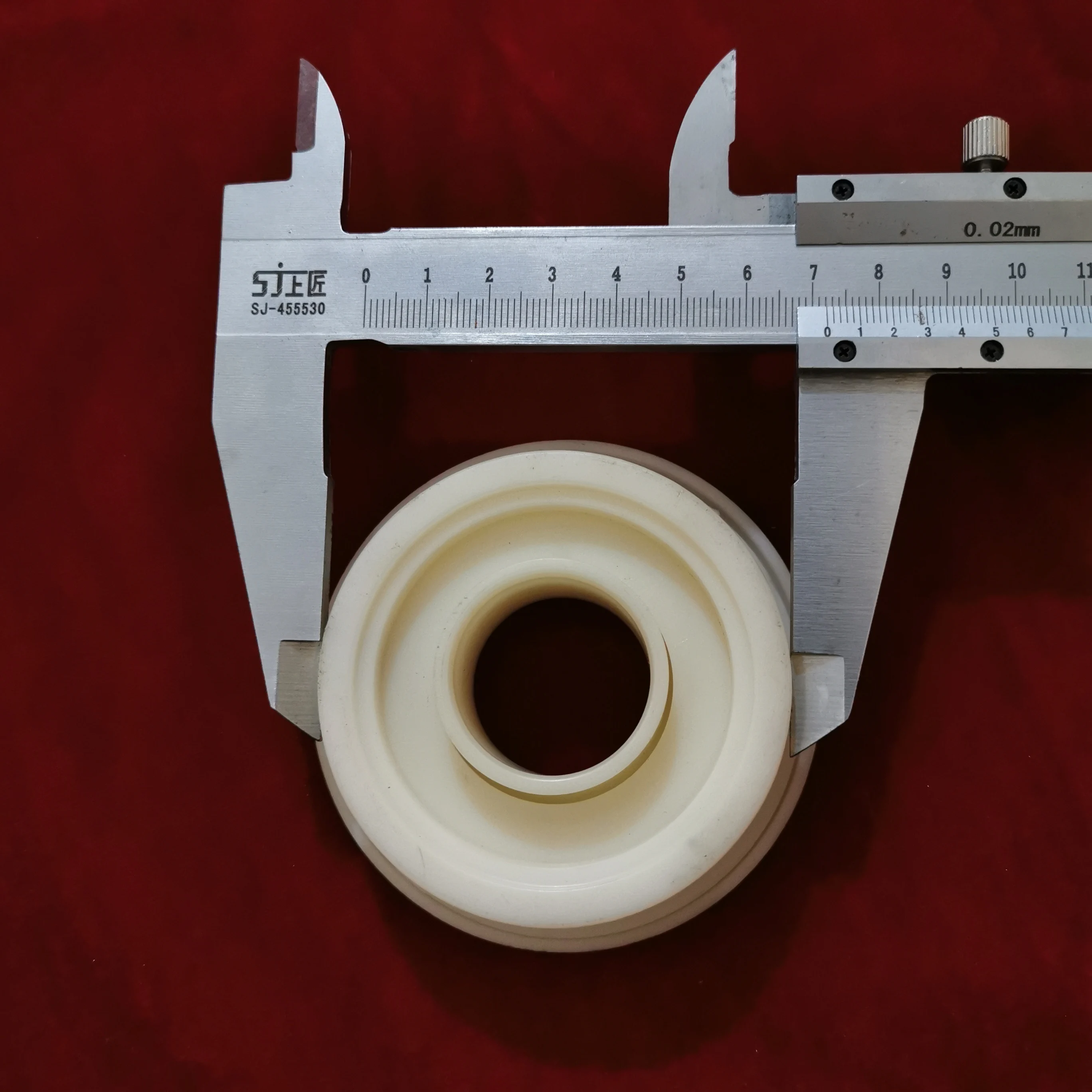 China Dust Proof Water Proof Labyrinth Seals For Belt Conveyor Idler Roller Factory