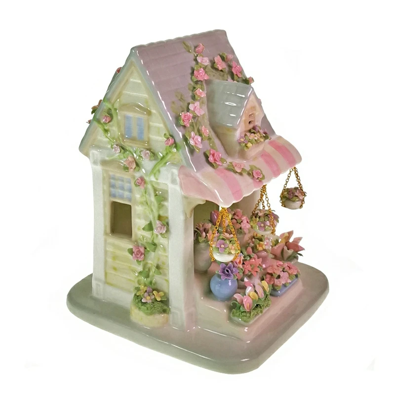 Wholesale Hand Painted Ceramic House Figurines Led Candle Latern Hand Made Porcelain House Ornaments For Wedding Decoration