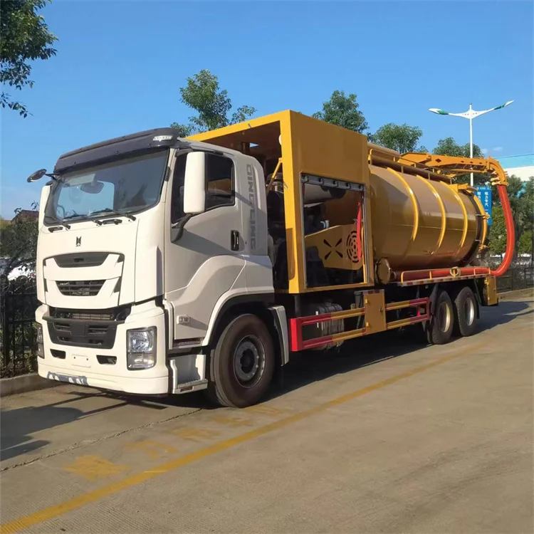 Bespoke ISUZU 15CBM cleaning and sewage suction truck dredging vehicle sewer dredging and cleaning vehicle with rotating pipe