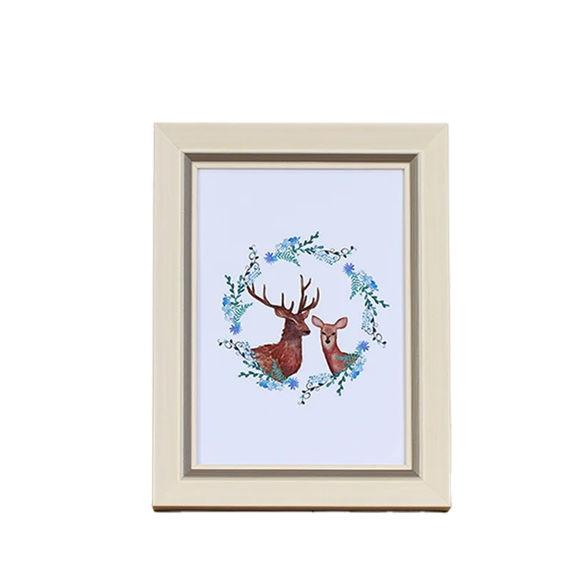 
High quality simple beautiful home decoration and gifts Environmental plastic Picture Frame 