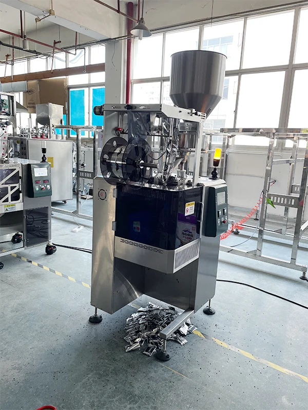 KV Small Multi-Functional Vertical Food Oxygen Absorber Deoxidizer Sachet Packaging Machine