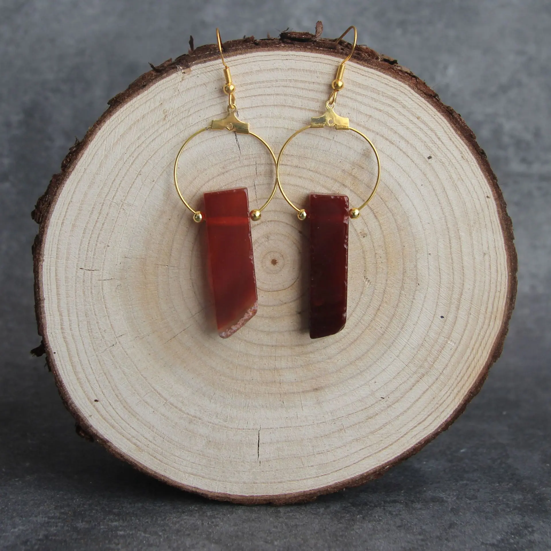 YICAI Boho Gemstone Crystal Pendant Hoop Earrings Amethyst Clear Crystal Quartz Rectangular Stone Hook Earring Raw Crystal