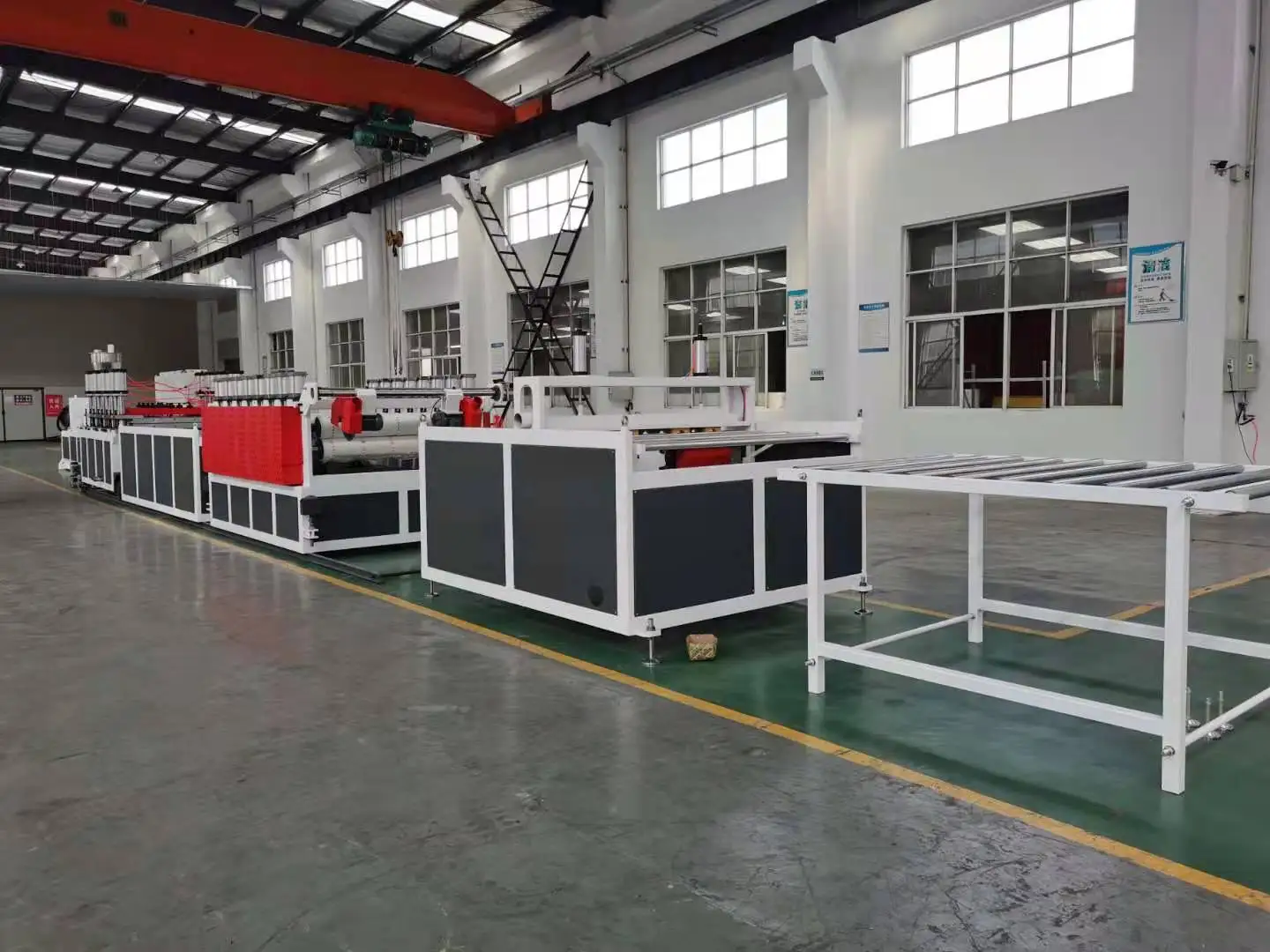 PVC WPC Foam Door Panel Board Production Line/Making Machine/Extruder Manufacturing Equipment