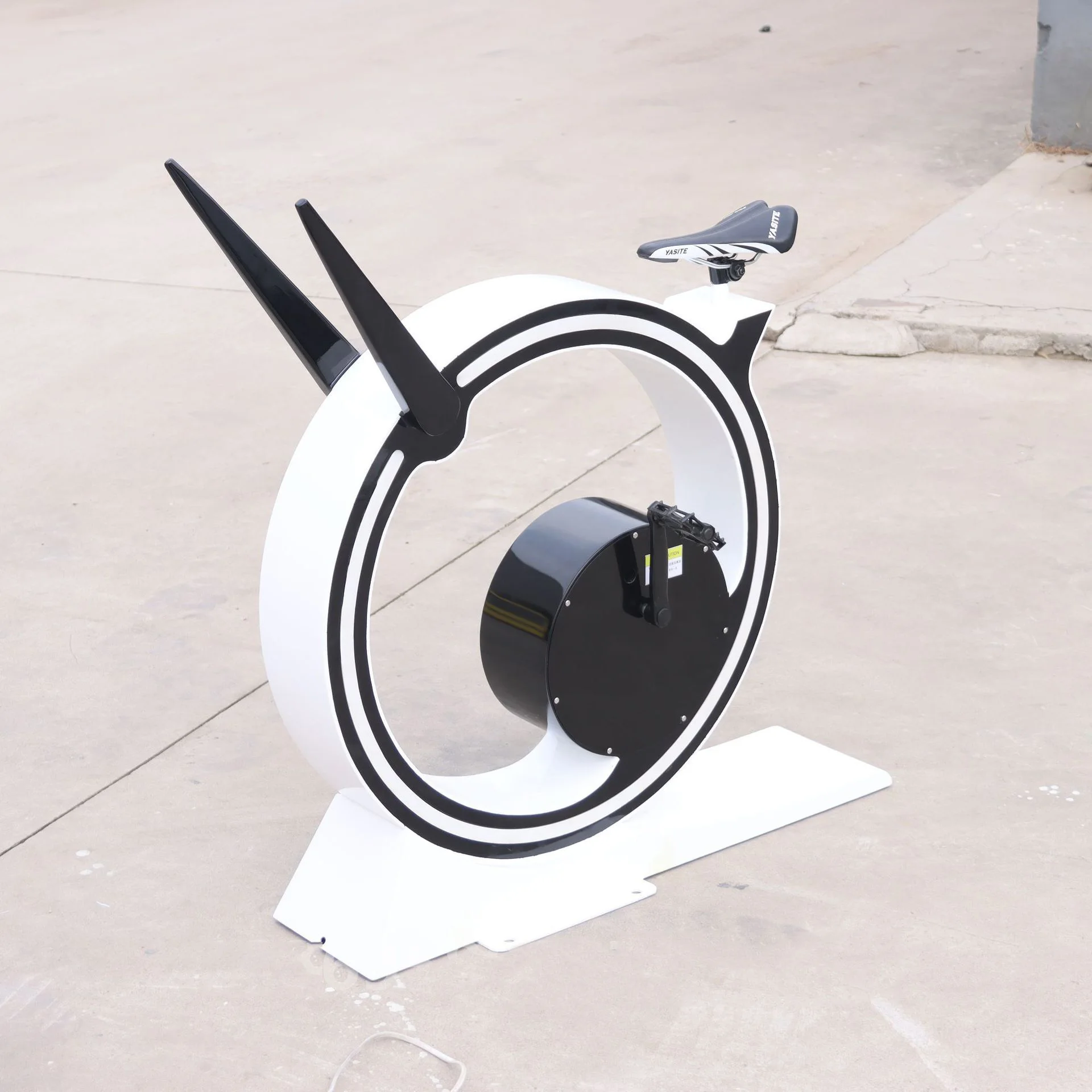 Event hire equipment attract popularity riding self-generating electricity metal circle for sale