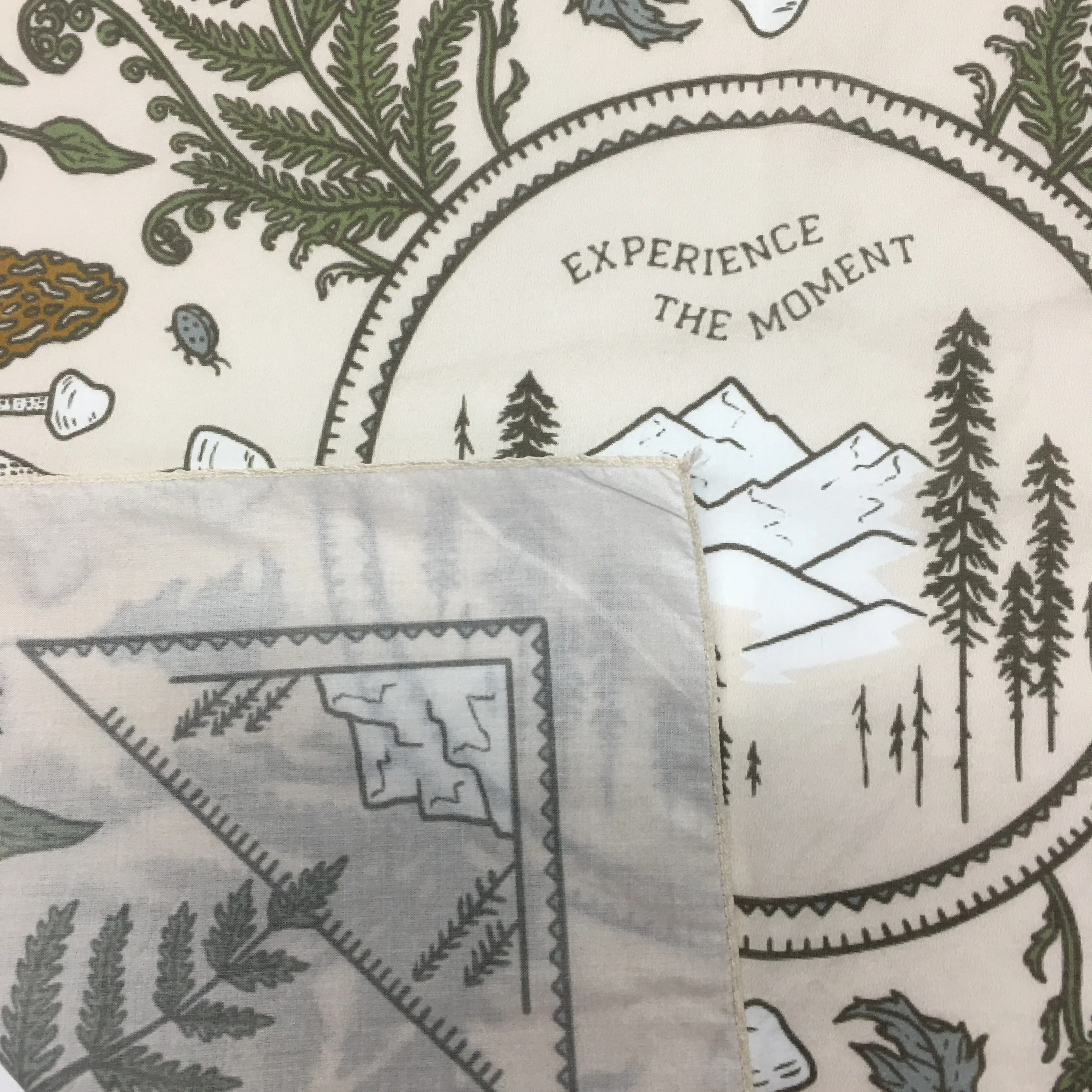 Wholesale custom printing polyester cotton bandana 22x22inch soft touching square bandanas