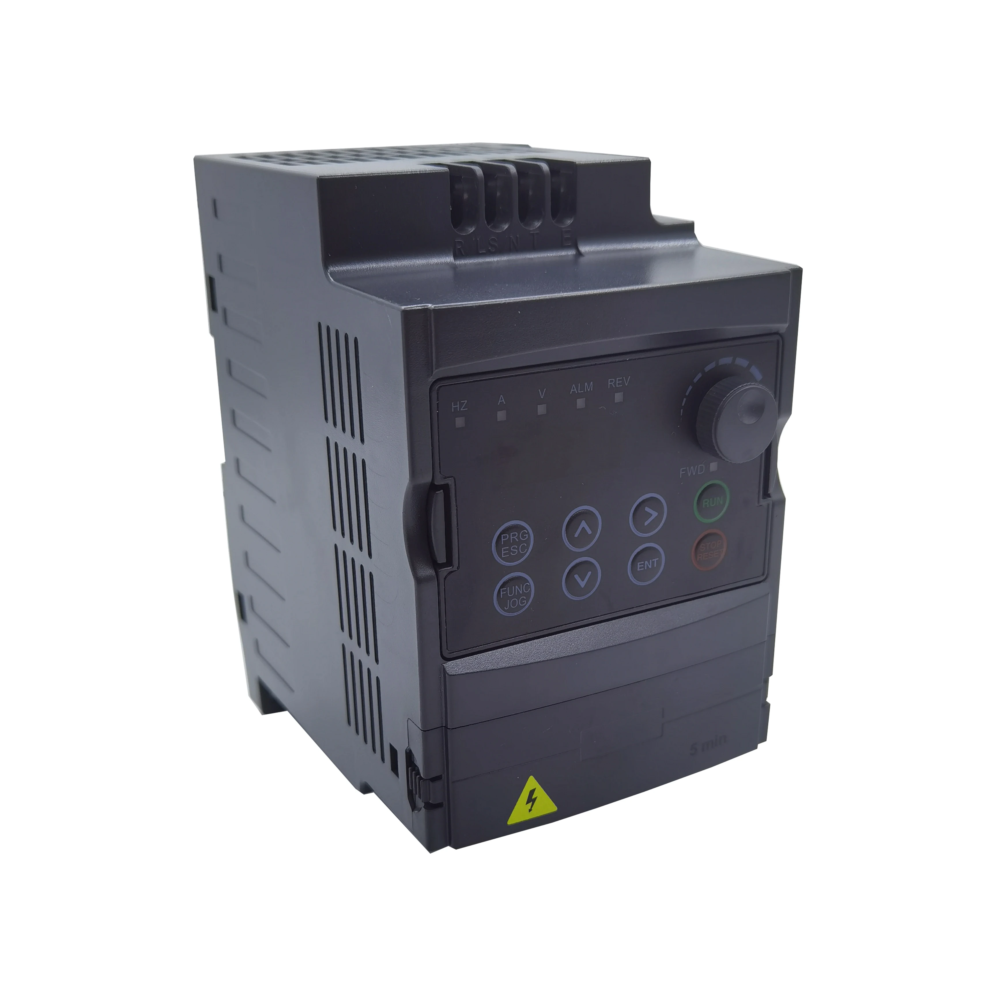 2HP variable frequency converter 50Hz/60Hz motor inverter VFD 1.5kw single-phase 220v input three-phase 220V output