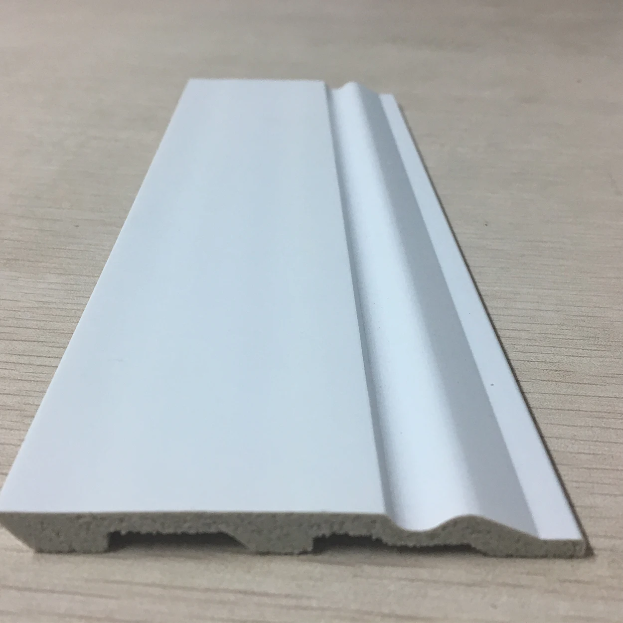 Auuan pu baseboard moulding flexible portable baseboard heater decorative metal baseboard