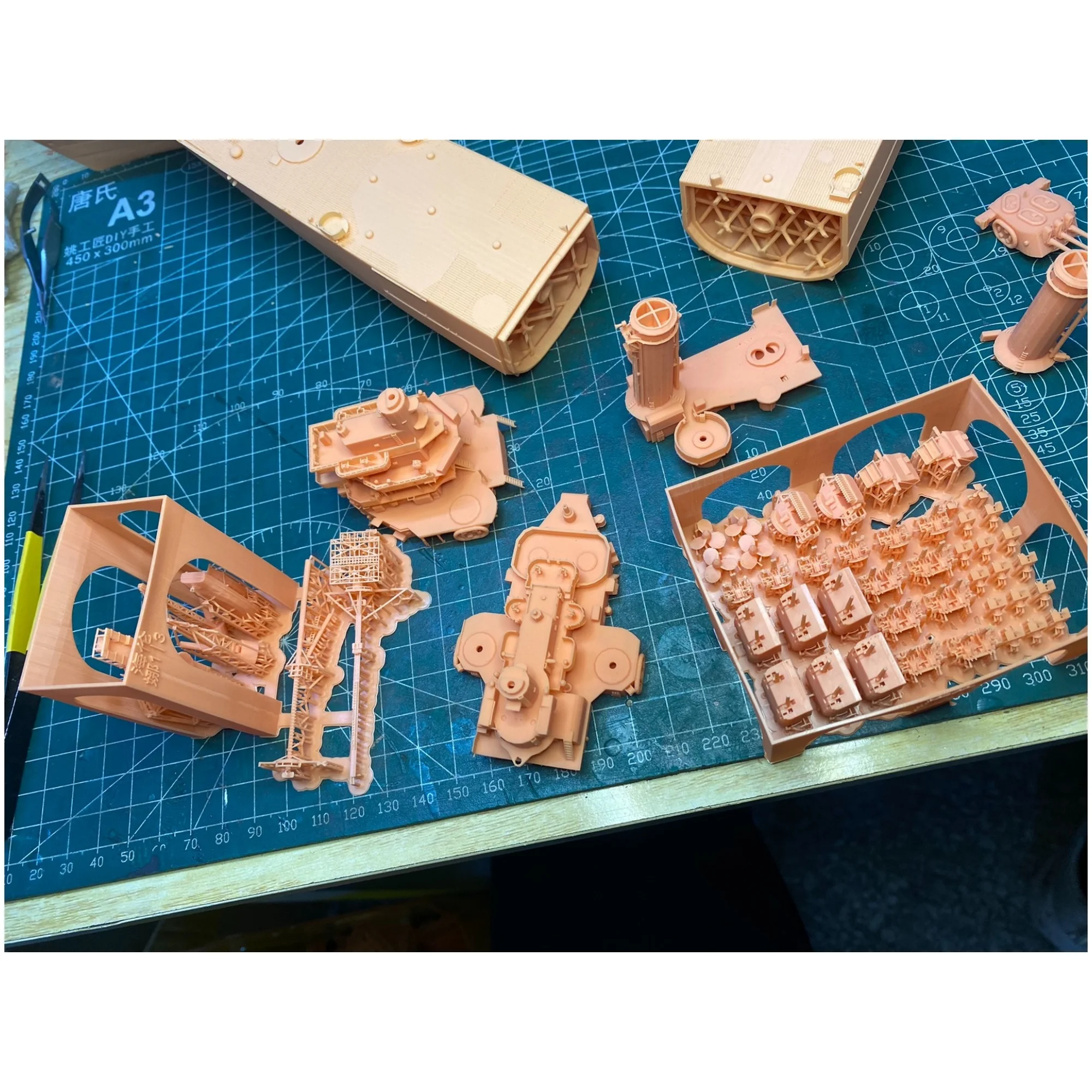 3D-печать без слоев 1/350 титаническая модель комплект из легкой круизера (CL-50) класса Бруклин (ватерлиния)