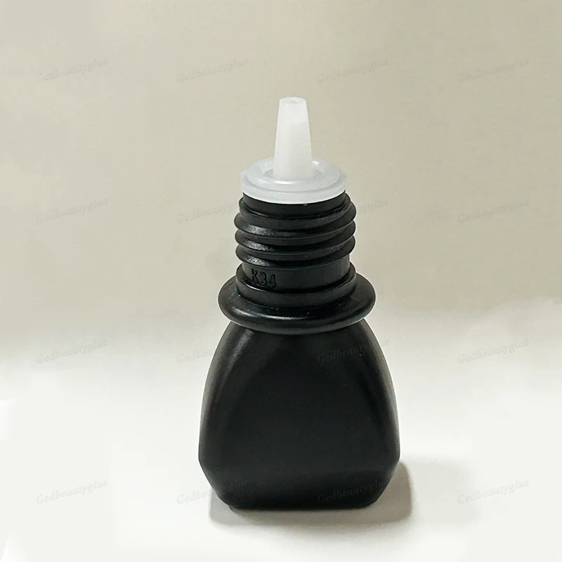 OEM Eyelashes Glue Long Lasting 5ml Grafting Individual Lash Adhesive For Eyelash Extension