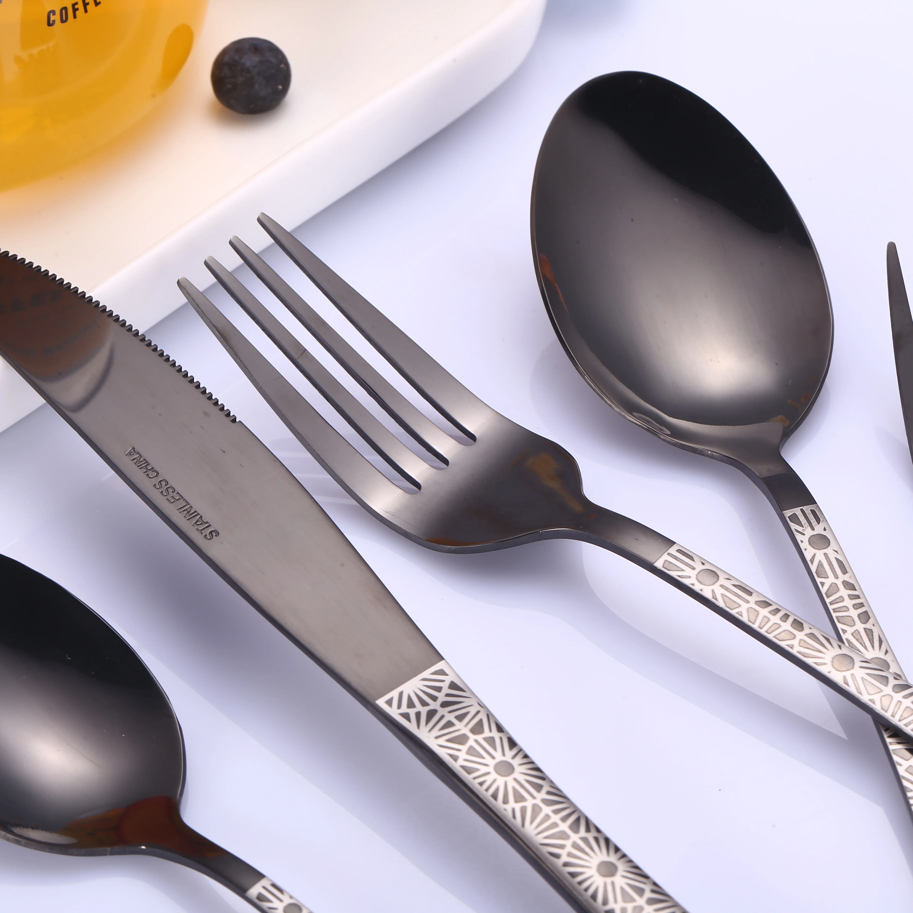 
Black Flatware Cutlery Set Stainless Steel Silverware Tableware Set Black Sterling Electroplated Metal Mirror Polished 