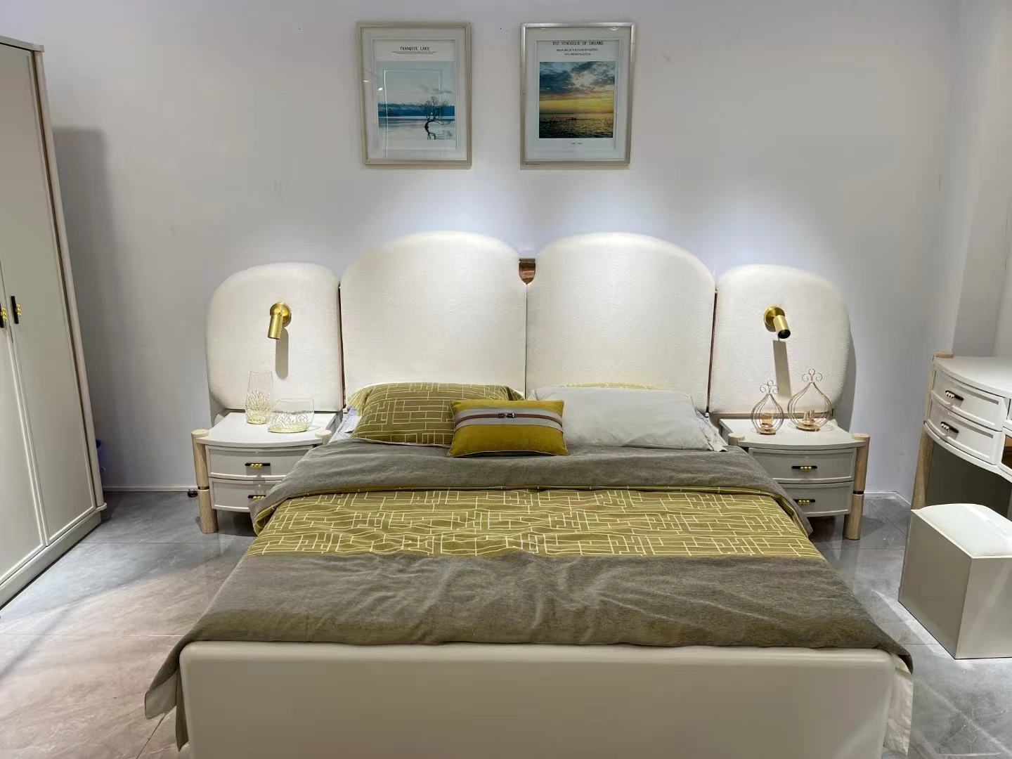 2024 October the last model Leading higher quality modern design Durable bedroom furniture set