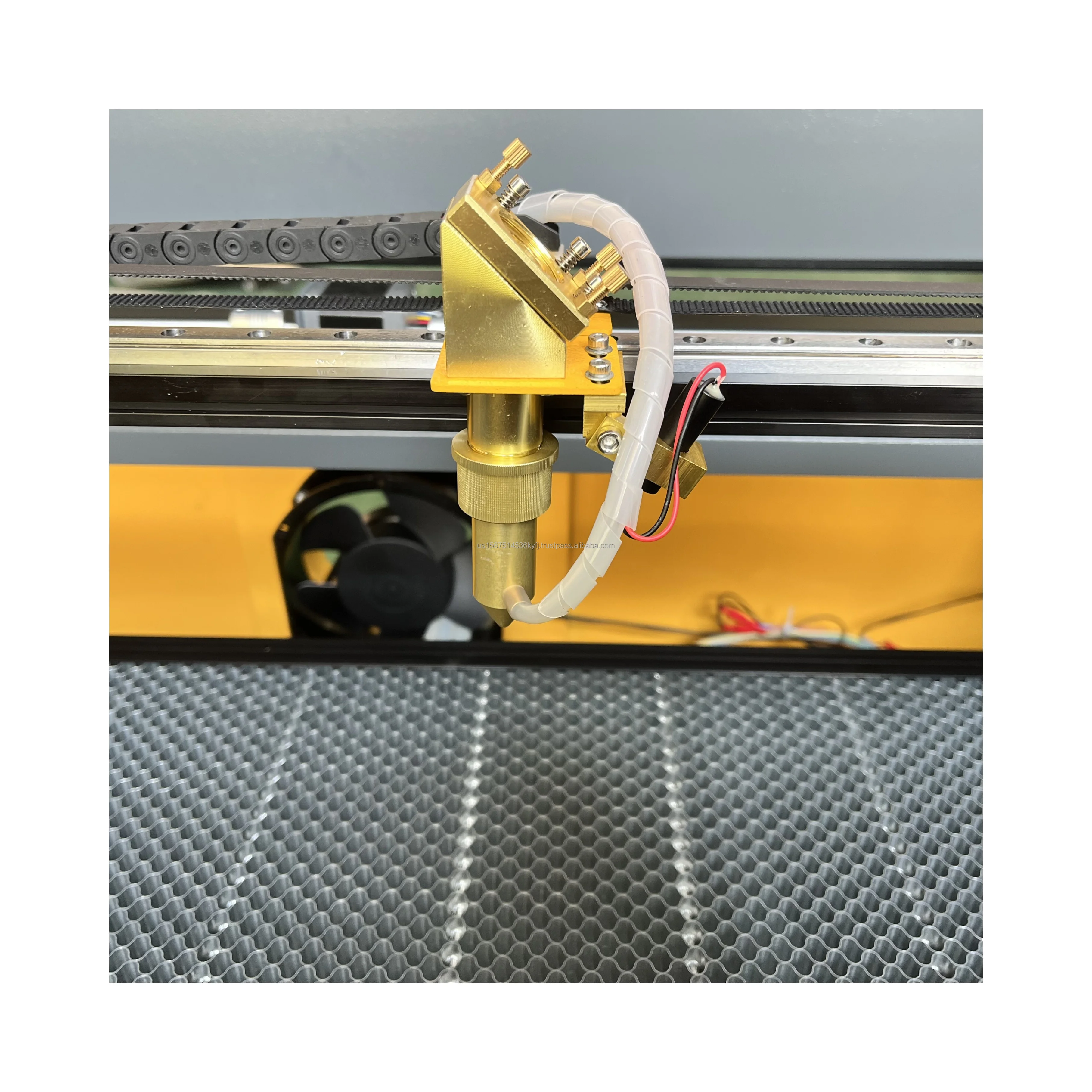low Price 6090 Laser Engraving Cutting Machine with M2 Ruida Control