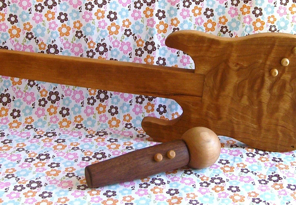 2022 customize High Quality Popular Wooden Music guitar and microphone Factory OEM  Baby Wooden Toy