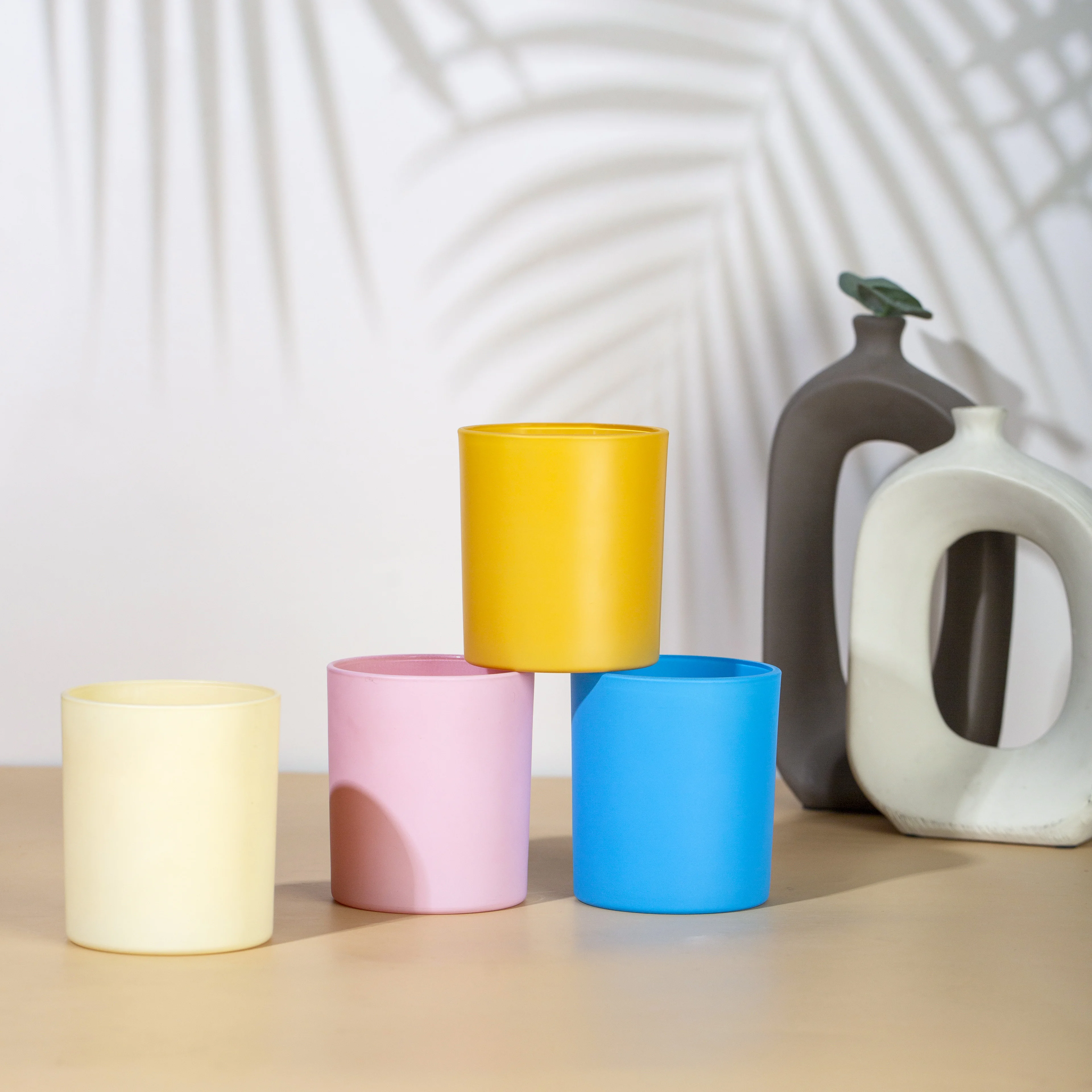 Free design custom clear frost glossy candle glass jars with bamboo metal wooden lids containers for making candle
