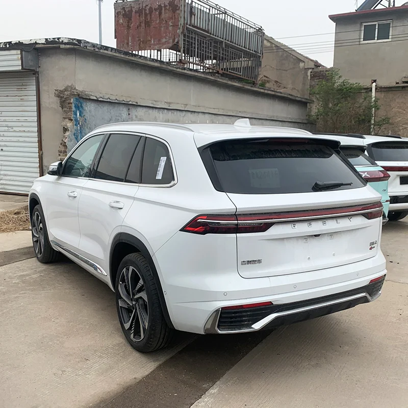 Brand New Geely Monjaro 2023 4WD High Speed SUV Geely Gasoline Car Xingyue L Petrol Car