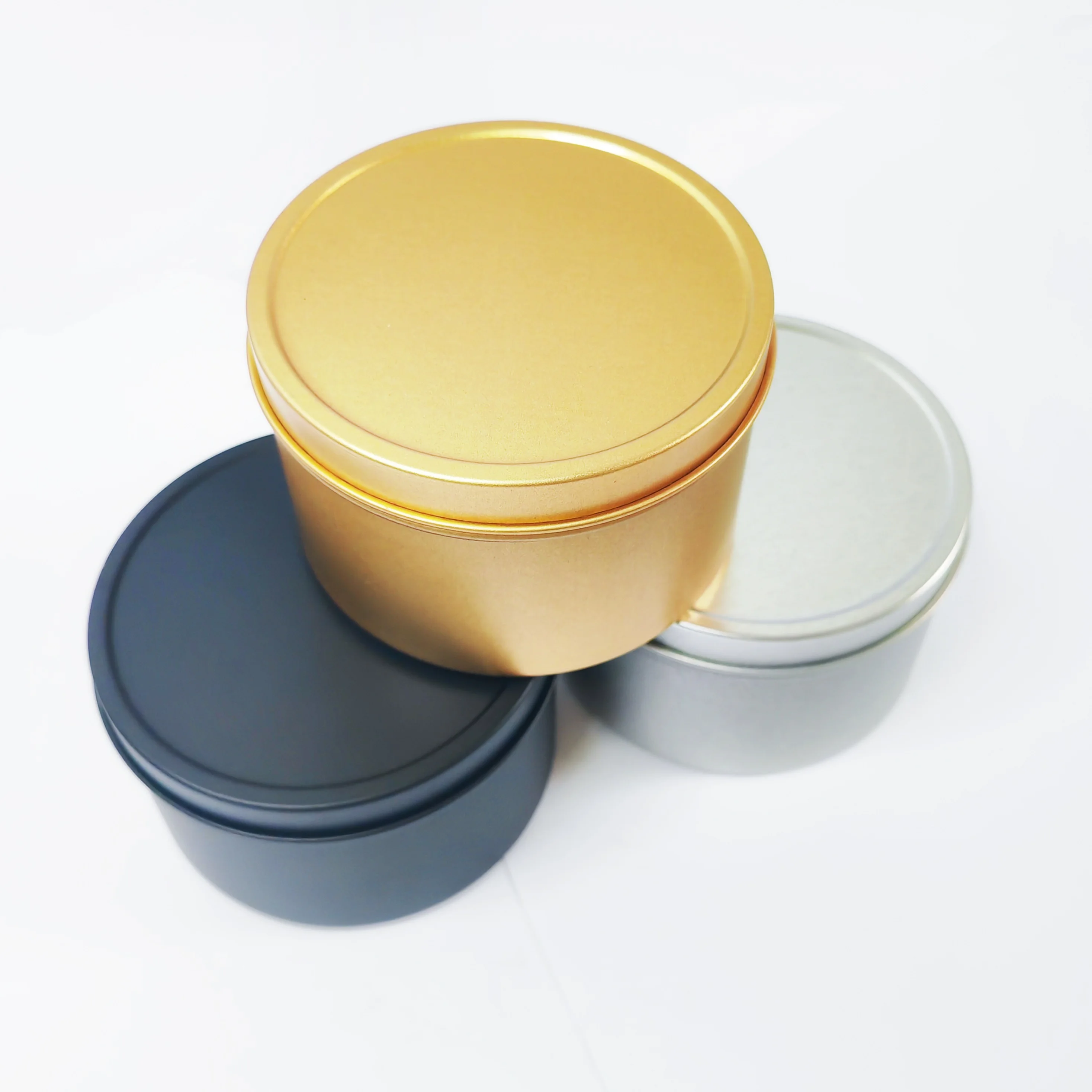 Wholesale round seamless 4oz 8oz 16oz black candle tin can container empty metal candle tin jar box with lio