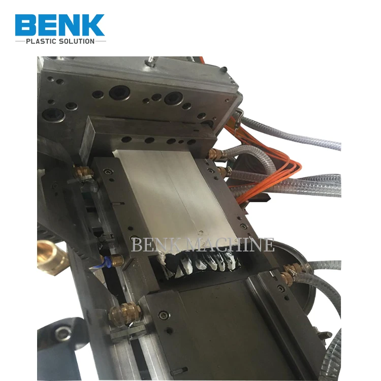 Wood Plastic Composited Product Making Machine/pvc Pe Pp Wpc Door Floor Decorative Profile Board Panel Extrusion Production Line