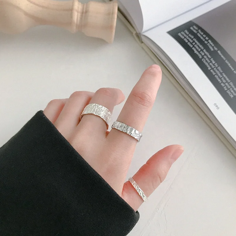 Korean version of irregular concave-convex gold and silver foil paper pattern open ring