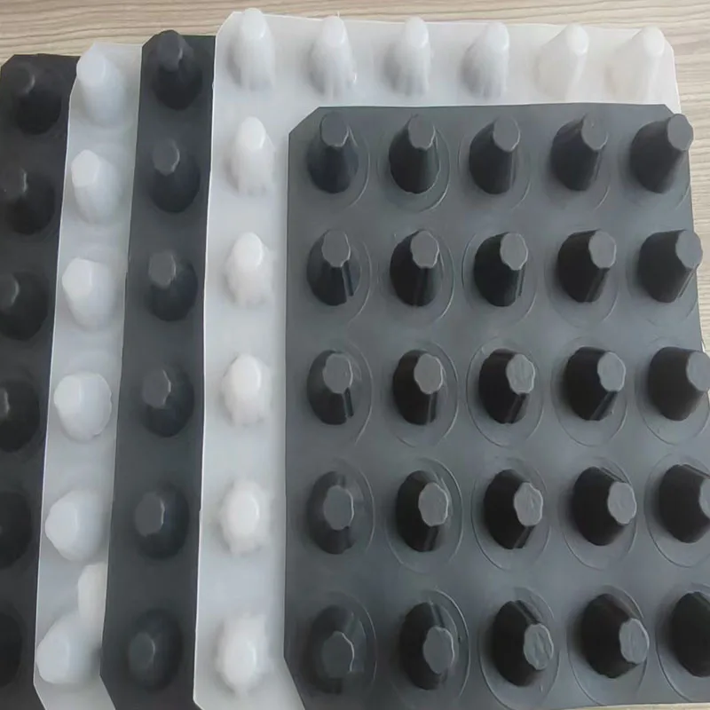 Современный дизайн 20 мм и 30 дренажный коврик из ПП пластика с геотекстилем для скатов туннелей парков