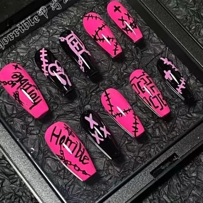 High quality hand painted black pink sweet style medium long wear nails false nail beauty
