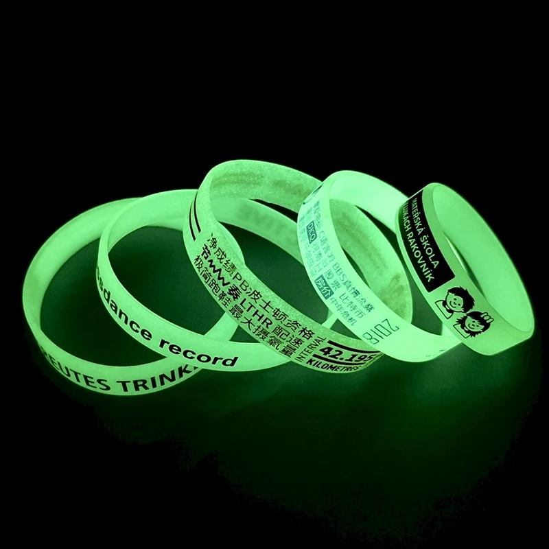 Custom print logo fashion sports running plastic pvc rubber silicone wristband bangle bracelet