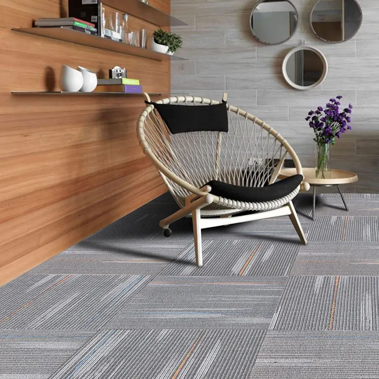 Низкая цена, полипропиленовая ковровая плитка для коммерческого офиса